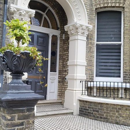 21 Mini Loft Apartment - Great Location - Comfy King Size Bed Brighton Exteriör bild