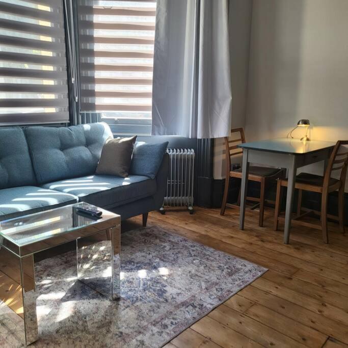 21 Mini Loft Apartment - Great Location - Comfy King Size Bed Brighton Exteriör bild