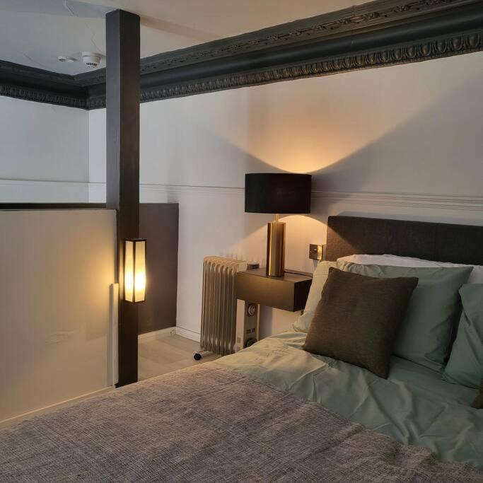 21 Mini Loft Apartment - Great Location - Comfy King Size Bed Brighton Exteriör bild